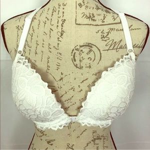 Victoria Secret’s Pink White bra size 36 D